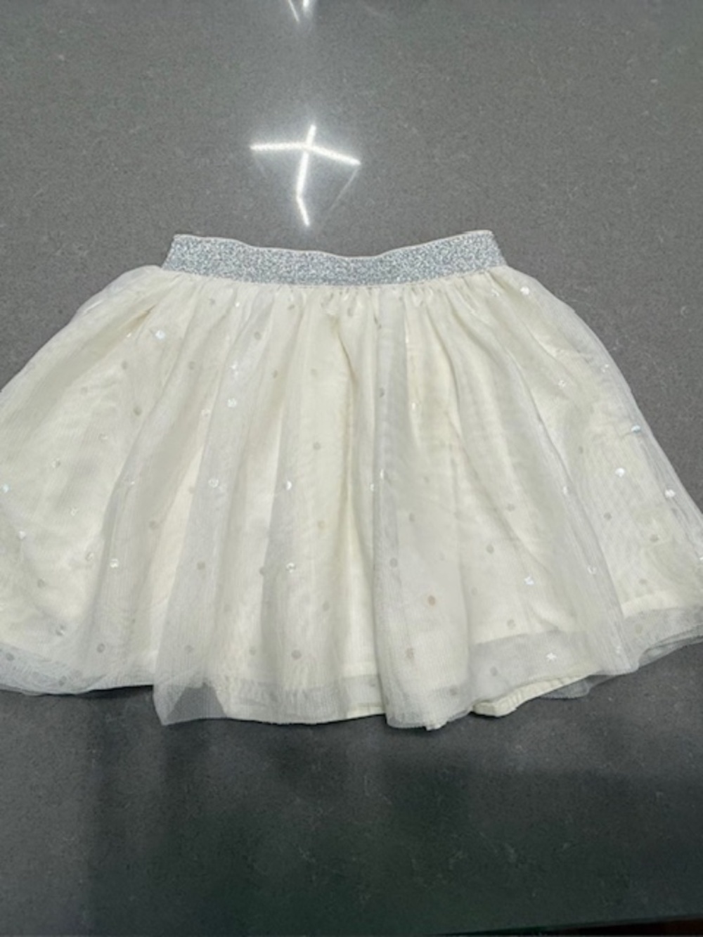 Toddler Girl Gap Cream Toddler 3T 3 Years Silver Metallic Dot Tulle Skirt -See n